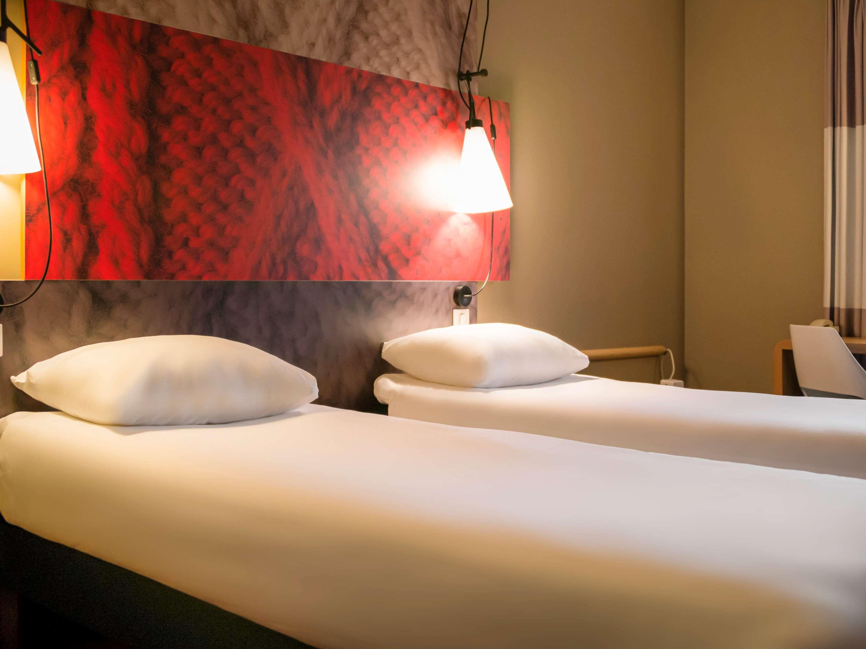 Hotel Ibis *